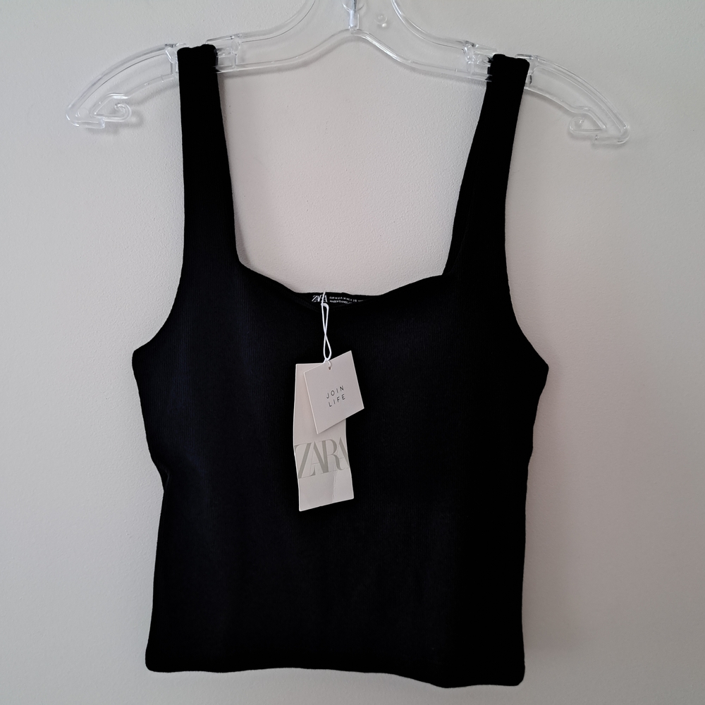 Zara Women's Classic Black Crop Tank Top